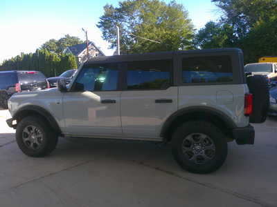 2022 Ford Bronco, $29995. Photo 5