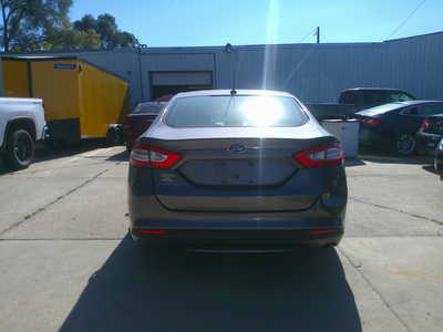 2013 Ford Fusion, $3998. Photo 4
