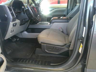 2019 Ford F150 Crew Cab, $18998. Photo 5