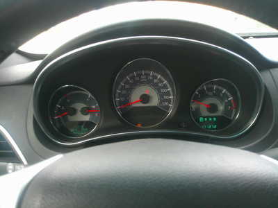 2011 Chrysler 200, $4495. Photo 9