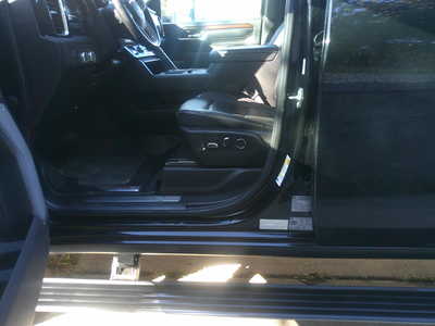 2024 GMC 2500 Crew Cab, $60998. Photo 4