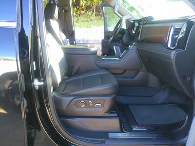 2024 GMC 2500 Crew Cab, $60998. Photo 6