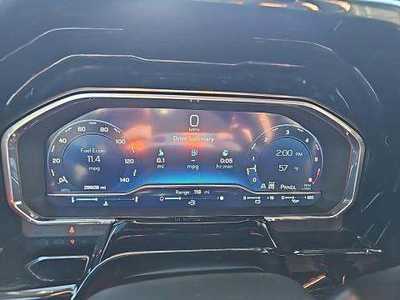 2025 Chevrolet 2500 Crew Cab, $58998. Photo 6