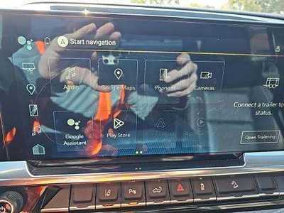 2025 Chevrolet 2500 Crew Cab, $58998. Photo 10