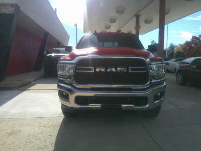 2019 RAM 2500 Crew Cab, $30995. Photo 3