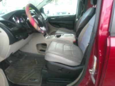 2016 Dodge Caravan, Grand, $6995. Photo 5