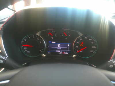 2020 Chevrolet Equinox, $10995. Photo 9