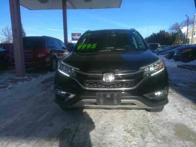 2015 Honda CR-V, $9995. Photo 3