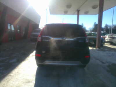 2015 Honda CR-V, $9995. Photo 4