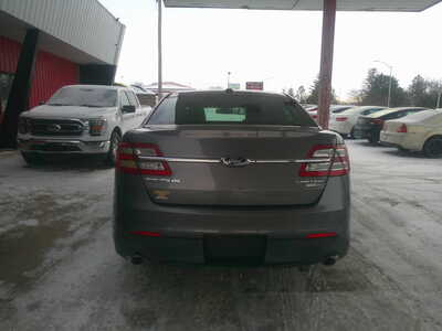 2014 Ford Taurus, $8995. Photo 4