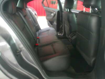 2014 Ford Taurus, $8995. Photo 8