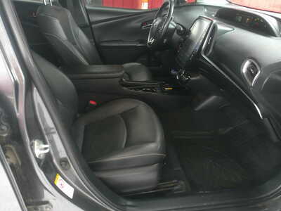 2020 Toyota Prius, $15500. Photo 7