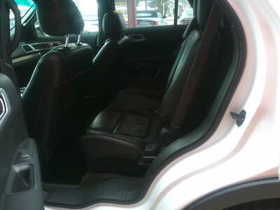 2013 Ford Explorer, $10995. Photo 6