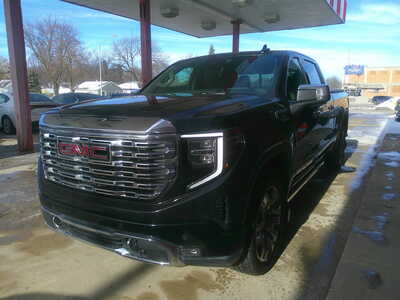 2024 GMC 1500 Crew Cab, $49995. Photo 2