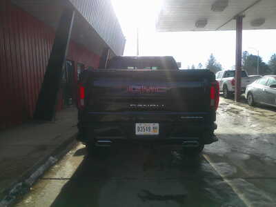 2024 GMC 1500 Crew Cab, $49995. Photo 4