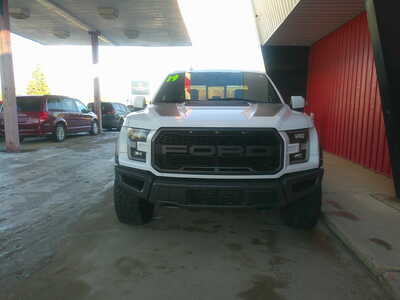 2019 Ford F150 Crew Cab, $30998. Photo 3