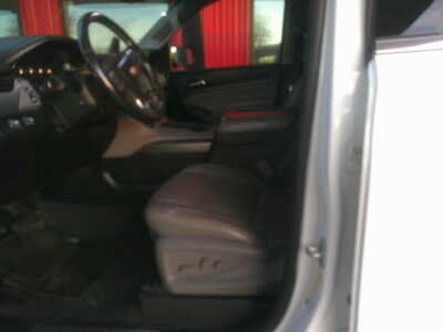 2019 Chevrolet Tahoe, $18995. Photo 5