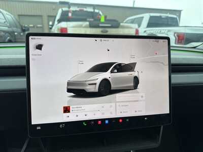 2026 Tesla Model Y, $39995. Photo 4