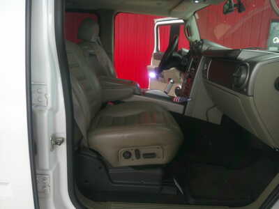 2003 Hummer H2, $11995. Photo 7