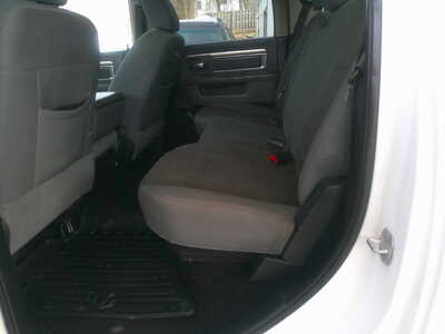 2016 RAM 1500 Crew Cab, $14995. Photo 6