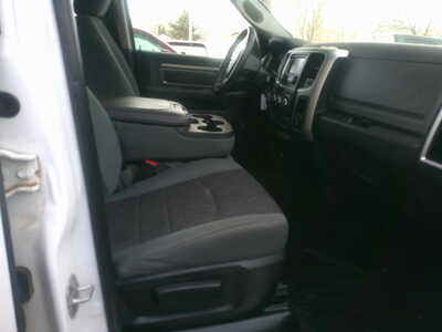 2016 RAM 1500 Crew Cab, $14995. Photo 7