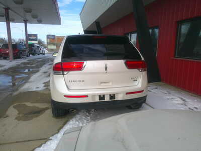 2013 Lincoln MKX, $6495. Photo 4