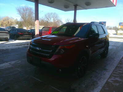 2015 Ford Explorer, $8995. Photo 3