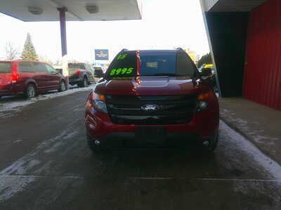 2015 Ford Explorer, $8995. Photo 4