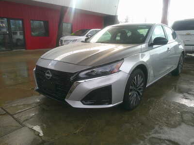 2025 Nissan Altima, $21995. Photo 3