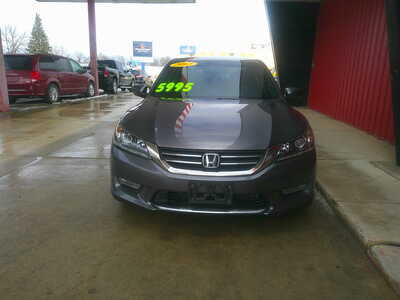 2013 Honda Accord, $5995. Photo 4