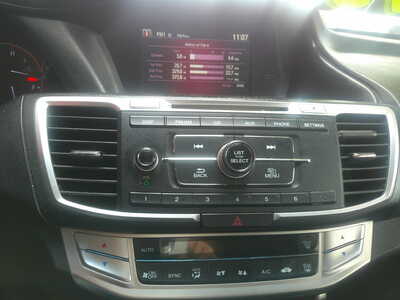 2013 Honda Accord, $5995. Photo 11