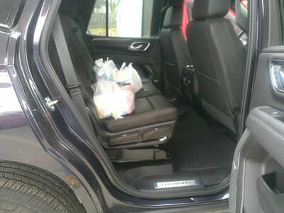 2023 Chevrolet Tahoe, $32995. Photo 9