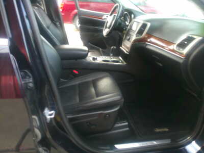 2011 Jeep Grand Cherokee, $5995. Photo 8