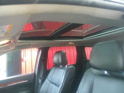 2011 Jeep Grand Cherokee, $5995. Photo 12