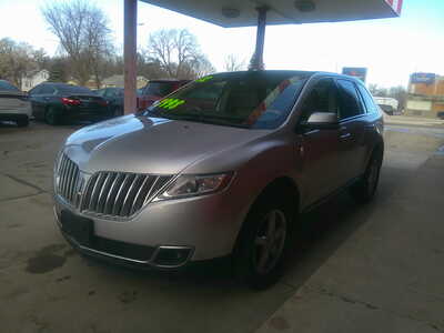 2012 Lincoln MKX, $7995. Photo 3