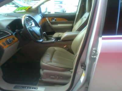 2012 Lincoln MKX, $7995. Photo 6