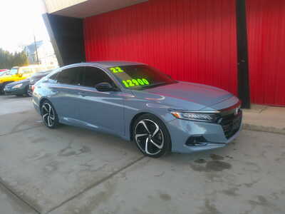 2022 Honda Accord, $12990. Photo 2