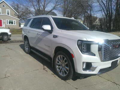 2023 GMC Yukon, $56995. Photo 2