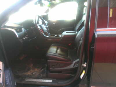 2018 Chevrolet Tahoe, $17800. Photo 6