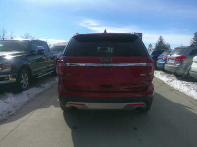 2016 Ford Explorer, $9998. Photo 5