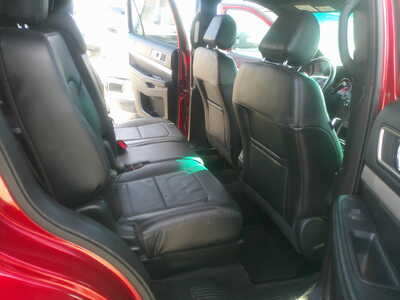 2016 Ford Explorer, $9998. Photo 9