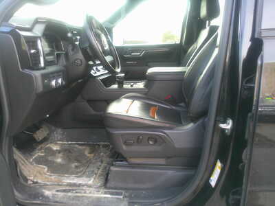 2024 GMC 1500 Crew Cab, $48995. Photo 6