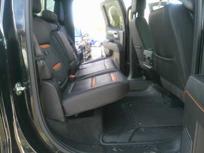 2024 GMC 1500 Crew Cab, $48995. Photo 9
