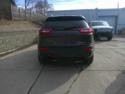 2015 Jeep Cherokee, $8995. Photo 5