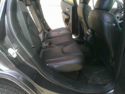 2015 Jeep Cherokee, $8995. Photo 9