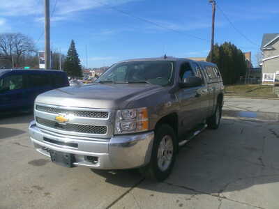 2012 Chevrolet 1500 Ext Cab, $4995. Photo 3