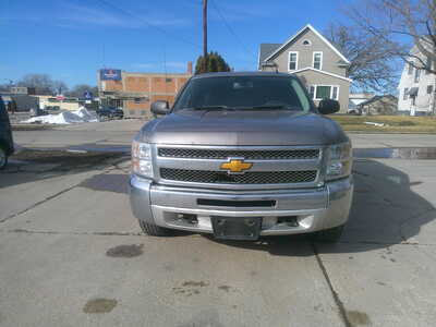 2012 Chevrolet 1500 Ext Cab, $4995. Photo 4