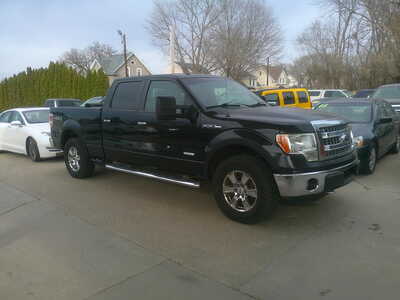 2013 Ford F150 Crew Cab, $7995. Photo 2