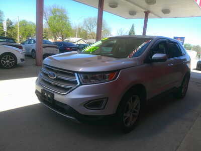 2016 Ford Edge, $7433. Photo 3