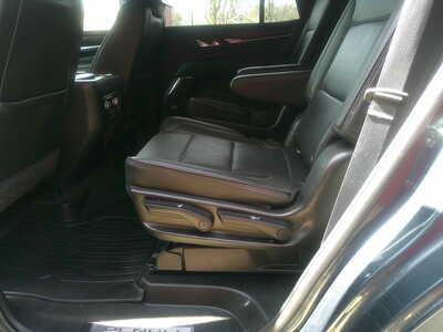 2021 GMC Yukon, $31995. Photo 8